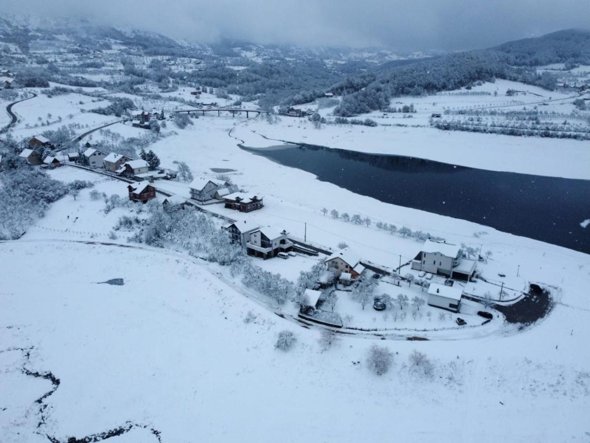 Vikendica Bosnjak Prozor Eksteriør bilde
